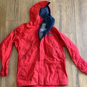 Patagonia light weight jacket